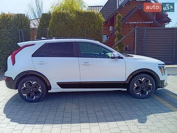 Авто KIA Niro 2023 № 8744199
