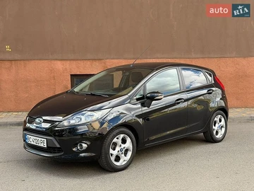 Авто Ford Fiesta 2012 № 8744409