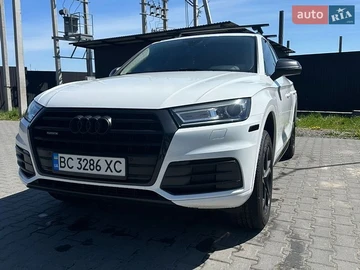 Авто Audi Q5 2018 № 8744625