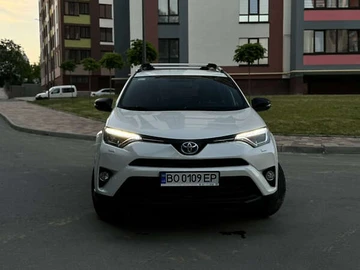Авто Toyota Rav4 2018 № 8744638