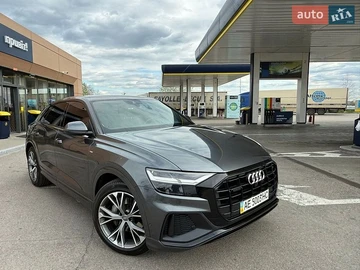 Авто Audi Q8 2019 № 8744664