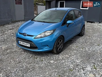 Авто Ford Fiesta 2010 № 8744925