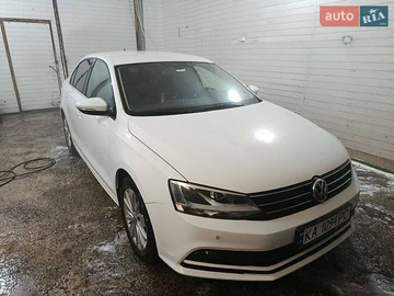 Авто Volkswagen Jetta 2016 № 8745070