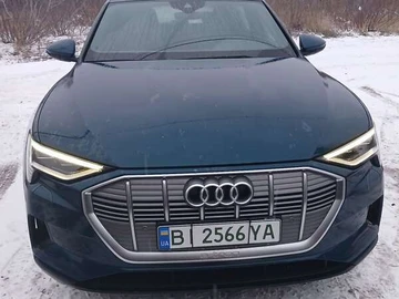 Авто Audi E-Tron 2019 № 8745318