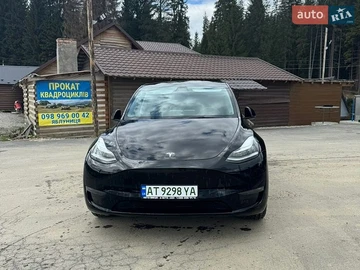 Авто Tesla Model Y 2023 № 8745481