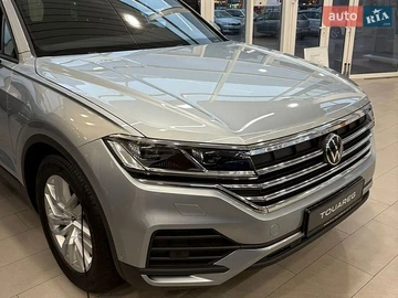 Авто Volkswagen Touareg 2025 № 8745506