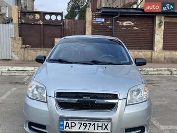 Авто Chevrolet Aveo 2011 № 8745698