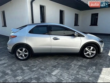 Авто Honda Civic 2007 № 8745743