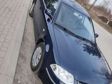 Авто Volkswagen Passat 2002 № 8745766