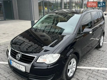 Авто Volkswagen Touran 2008 № 8745781