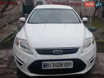 Авто Ford Mondeo 2013 № 8746001