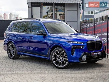 Авто BMW X7 2023 № 8746348