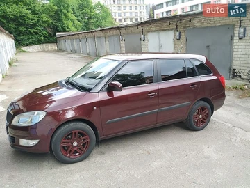 Авто Skoda Fabia 2011 № 8746381