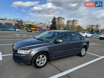 Авто Volvo S40 2010 № 8746397