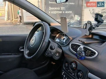 Авто Renault Clio 2011 № 8746437