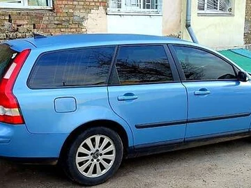 Авто Volvo V50 2004 № 8746449