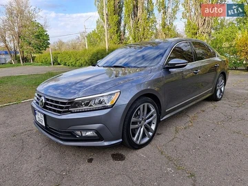 Авто Volkswagen Passat 2016 № 8746496