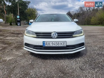 Авто Volkswagen Jetta 2017 № 8746497