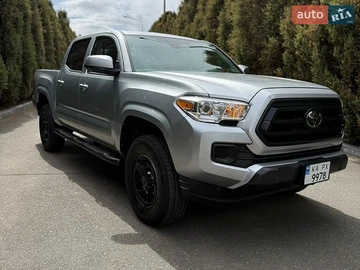 Авто Toyota Tacoma 2023 № 8746502