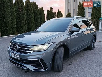 Авто Volkswagen Tiguan 2024 № 8746567