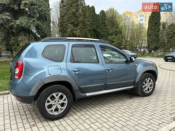Авто Renault Duster 2010 № 8746664