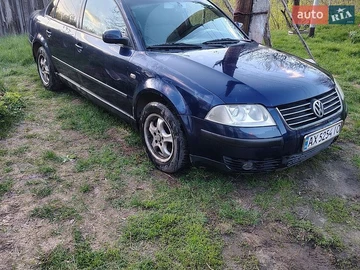Авто Volkswagen Passat 2001 № 8746708