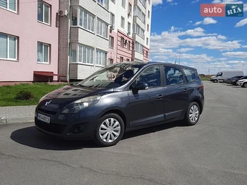 Авто Renault Scenic 2009 № 8746820