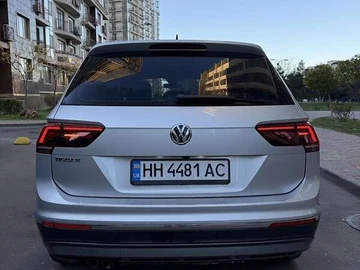 Авто Volkswagen Tiguan 2019 № 8747292