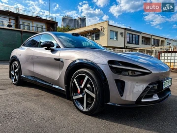 Авто  Yu7 2025 № 8747308