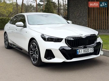 Авто BMW 5 Series 2025 № 8747309