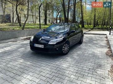 Авто Renault Megane 2010 № 8747345