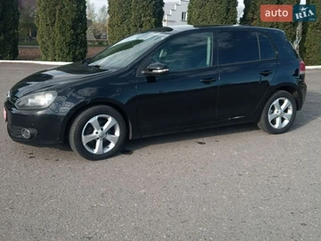 Авто Volkswagen Golf 2010 № 8747347
