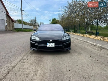 Авто Tesla Model S 2016 № 8747420