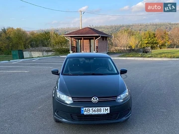 Авто Volkswagen Polo 2013 № 8747699