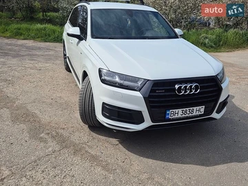 Авто Audi Q7 2016 № 8748063