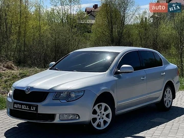 Авто Skoda Superb 2010 № 8748274