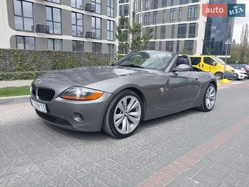 Авто BMW Z4 2003 № 8748330