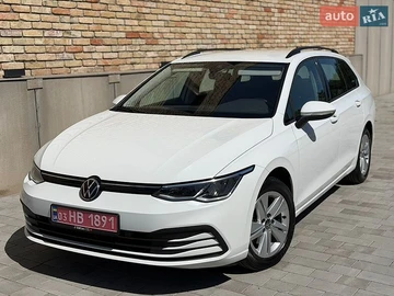 Авто Volkswagen Golf 2022 № 8748539