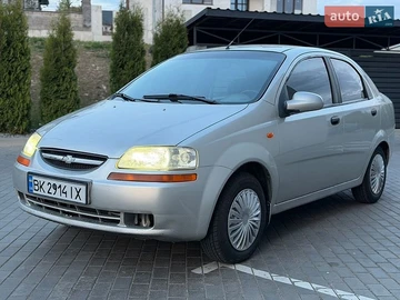 Авто Chevrolet Aveo 2005 № 8748764