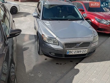 Авто Volvo V50 2007 № 8748812