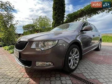 Авто Skoda Superb 2011 № 8748891