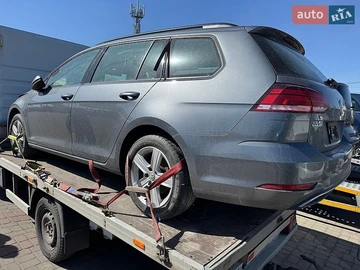 Авто Volkswagen Golf 2019 № 8748902