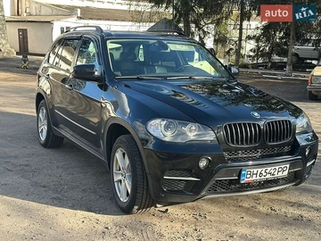 Авто BMW X5 2010 № 8748954