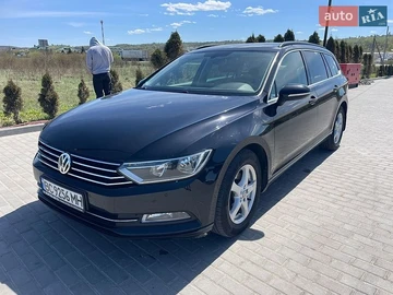 Авто Volkswagen Passat 2015 № 8749165