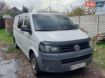 Авто Volkswagen Transporter 2011 № 8749170