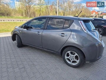 Авто Nissan Leaf 2014 № 8749302