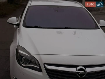 Авто Opel Insignia 2014 № 8749320
