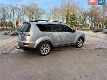 Авто Mitsubishi Outlander 2011 № 8749437