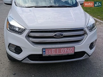 Авто Ford Escape 2018 № 8749593