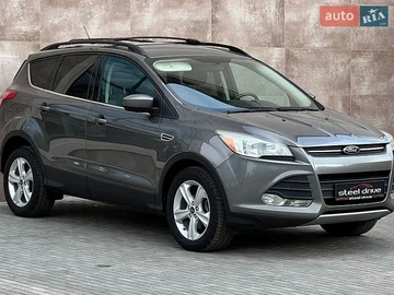Авто Ford Escape 2013 № 8749730